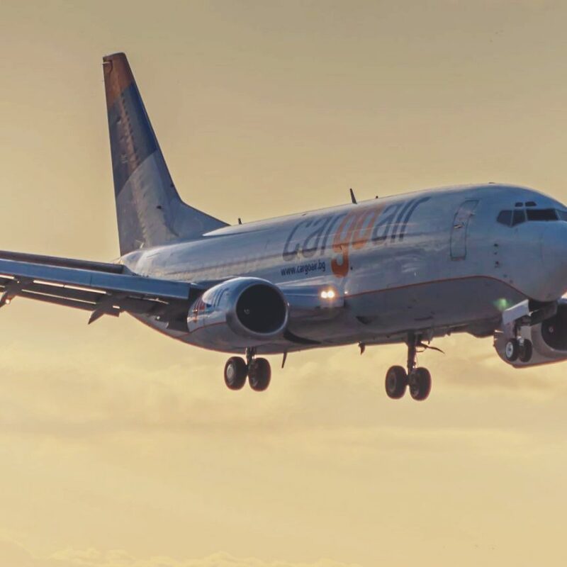 Cargo Air B737